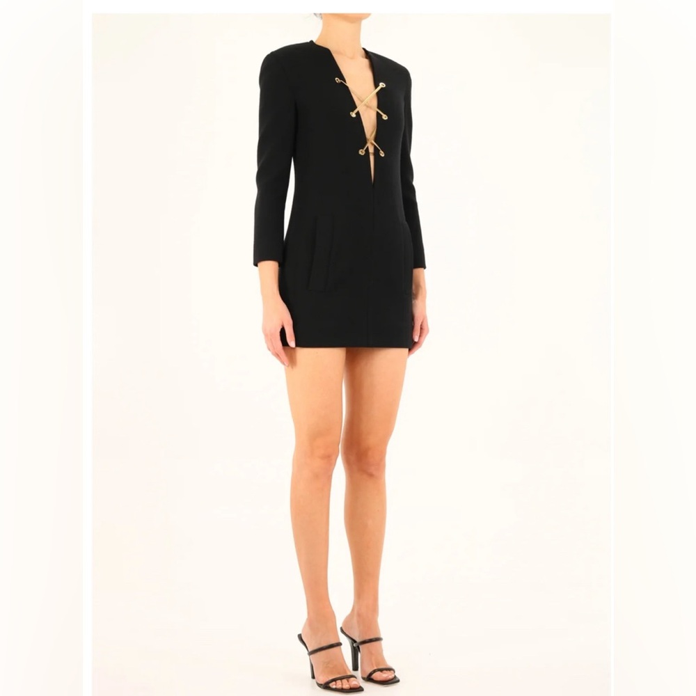Saint Laurent Lace-Up V-Neck Wool Blend Top size 38 NWT Perfect for Winter ❄️
